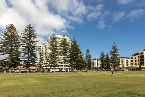 Oaks Glenelg Liberty Suites - Accommodation Port Hedland 10