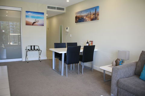 Beachside Luxury Getaway In Glenelg - Accommodation Port Hedland 5