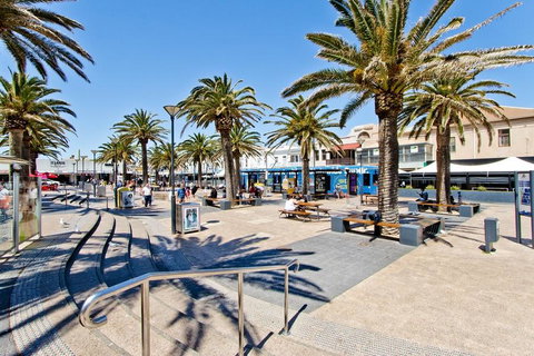 Glenelg Oasis Studios - Accommodation Port Hedland 14