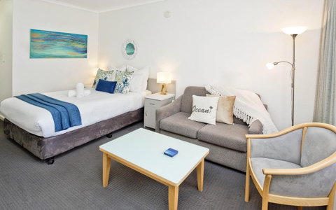Glenelg Oasis Studios - Accommodation Port Hedland 8