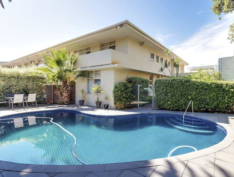 Glenelg Oasis Studios - Accommodation Port Hedland 2