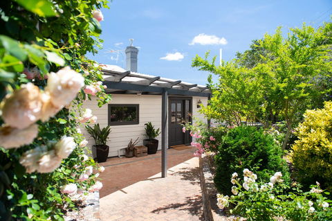 The Other House - Accommodation Port Hedland 5