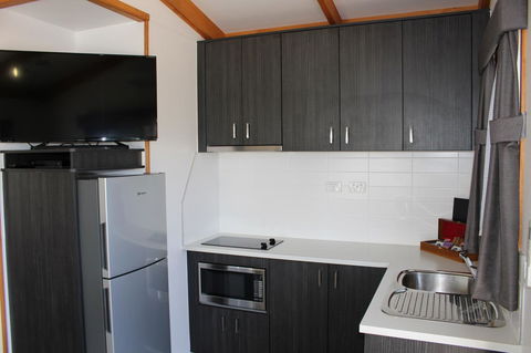 Ceduna Foreshore Caravan Park - Accommodation Port Hedland 1