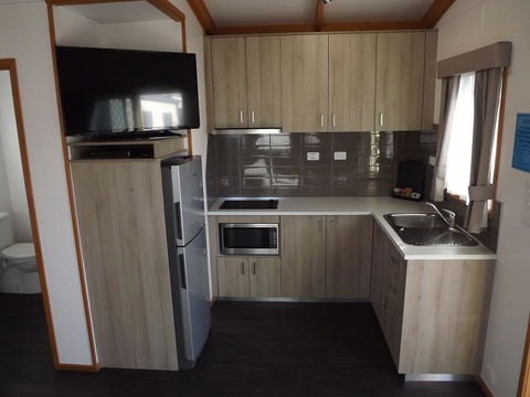 Ceduna Foreshore Caravan Park - Accommodation Port Hedland 12