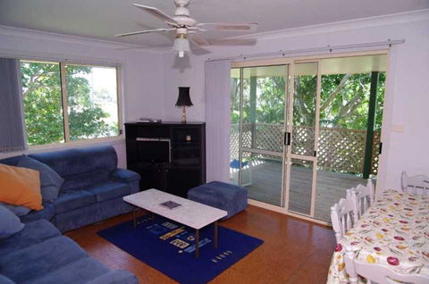 Bellhaven 1, 17 Willow Street - Accommodation Port Hedland 1