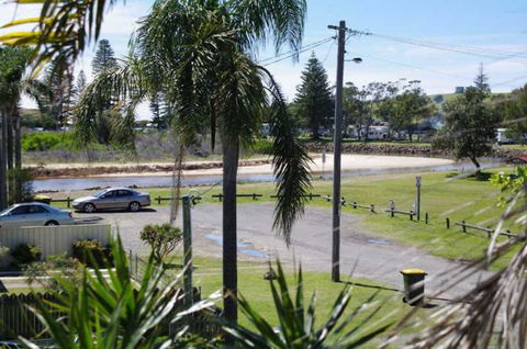 Bellhaven 1, 17 Willow Street - Accommodation Port Hedland 6