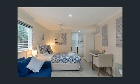 Wintergarden Beach Cabin - Accommodation Port Hedland 6