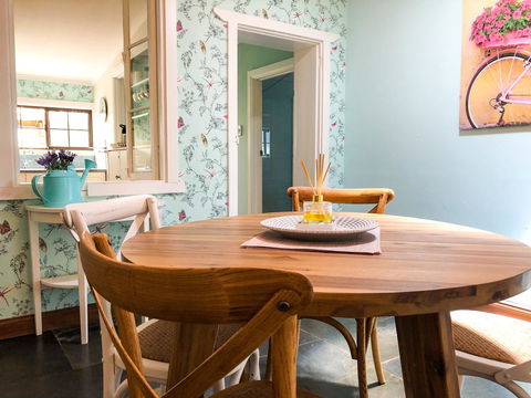 Inglenook Cottage - Accommodation Port Hedland 5