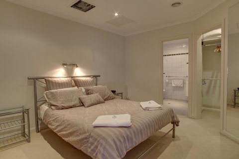 Tasman Beachside Apartment - Accommodation Port Hedland 6