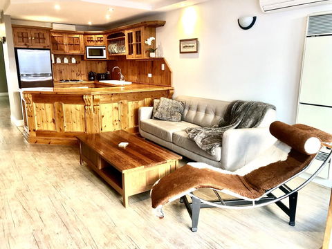 Superb Townhouse In North Adelaide - Accommodation Port Hedland 1