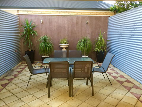 Superb Townhouse In North Adelaide - Accommodation Port Hedland 21