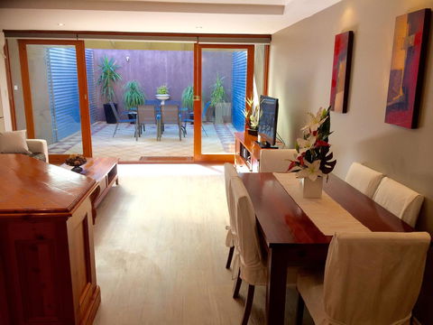 Superb Townhouse In North Adelaide - Accommodation Port Hedland 20