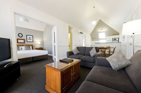 Majestic Old Lion Apartments - Accommodation Port Hedland 5