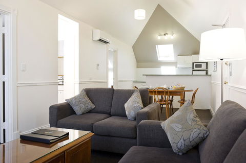 Majestic Old Lion Apartments - Accommodation Port Hedland 11