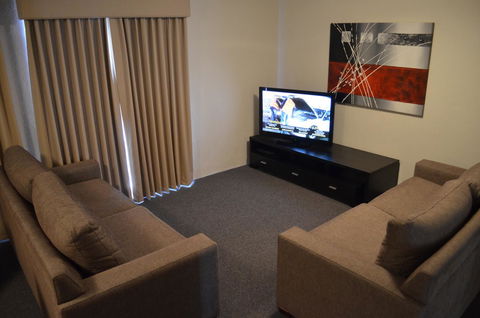 Arkana Motor Inn & Terrace Apartments - Accommodation Port Hedland 4
