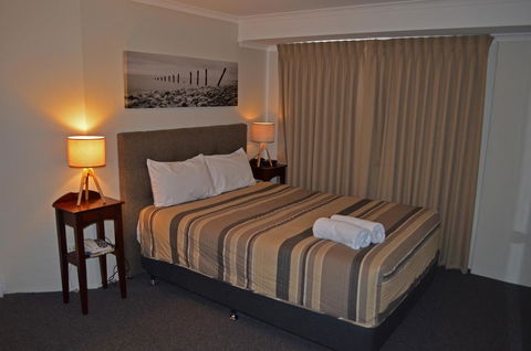 Arkana Motor Inn & Terrace Apartments - Accommodation Port Hedland 1