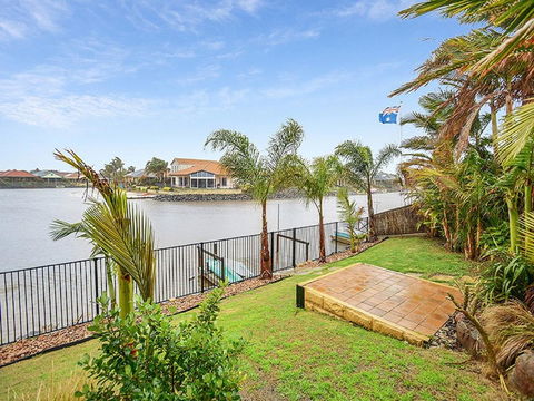 Lakeside - Encounter Bay - Accommodation Port Hedland 2