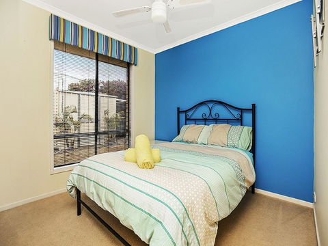 Lakeside - Encounter Bay - Accommodation Port Hedland 10