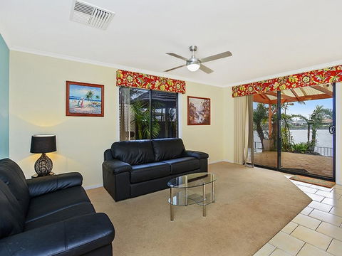 Lakeside - Encounter Bay - Accommodation Port Hedland 4