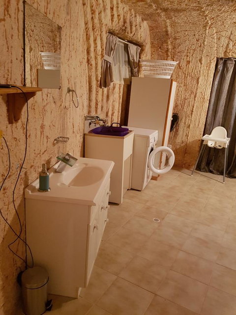 Underground Gem - Accommodation Port Hedland 12