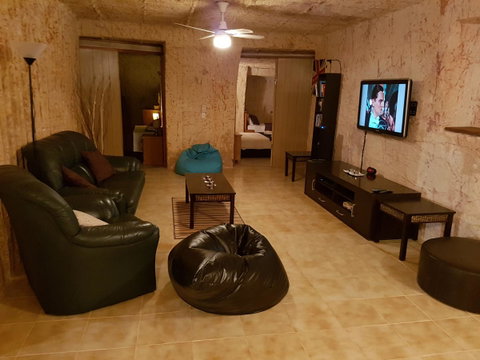 Underground Gem - Accommodation Port Hedland 6