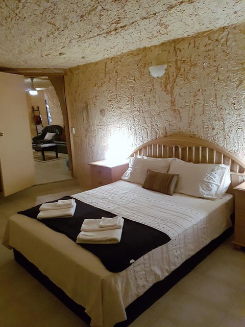 Underground Gem - Accommodation Port Hedland 2