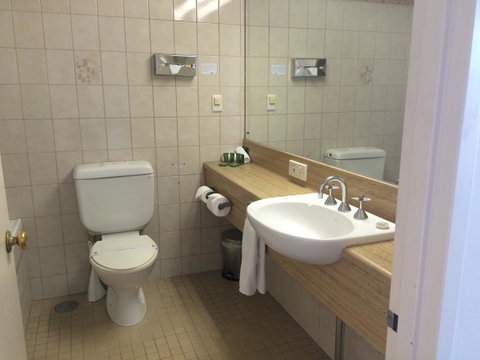 Comfort Hotel Adelaide Meridien - Accommodation Port Hedland 26
