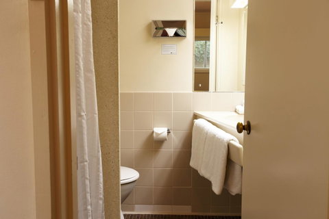 Comfort Hotel Adelaide Meridien - Accommodation Port Hedland 10