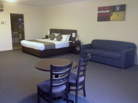 Comfort Hotel Adelaide Meridien - Accommodation Port Hedland 1