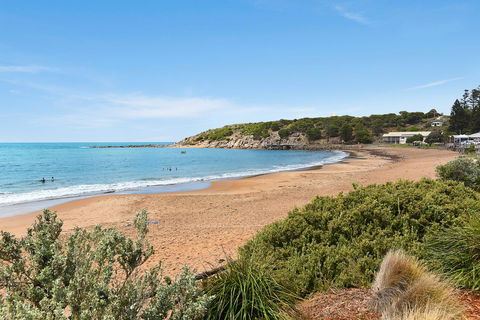 The Dolphins Beachfront Apartments - Accommodation Port Hedland 1