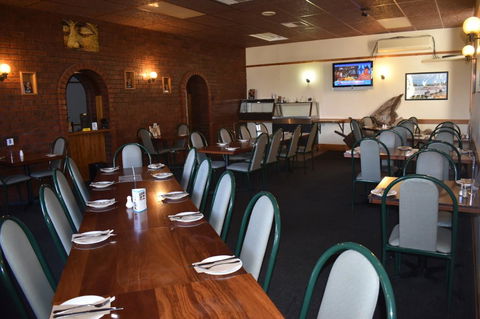 Commercial Hotel Morgan - Accommodation Port Hedland 6