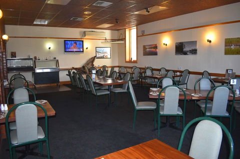 Commercial Hotel Morgan - Accommodation Port Hedland 7