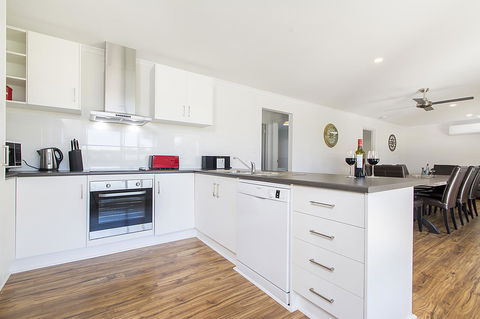 32 West B&B - Accommodation Port Hedland 17