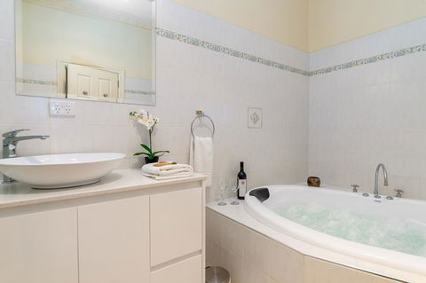 Barossa Vineyard Cottages - Accommodation Port Hedland 13