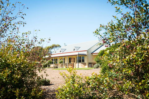 Barossa Vineyard Cottages - Accommodation Port Hedland 2