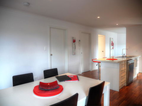 Home On Torrens - Accommodation Port Hedland 21