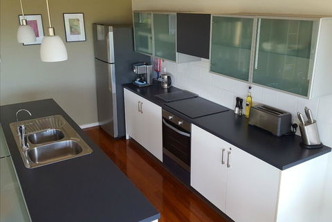Coorong Waterfront Retreat - Accommodation Port Hedland 9