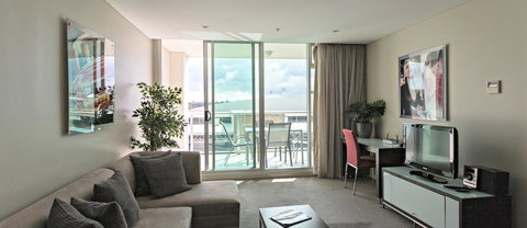 Adelaide DressCircle Apartments - North Terrace - Accommodation Port Hedland 2