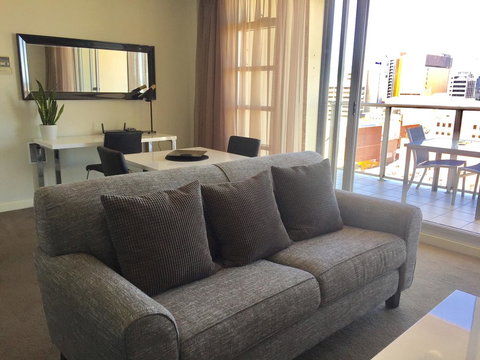 Adelaide DressCircle Apartments - North Terrace - Accommodation Port Hedland 16