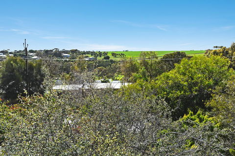 Port Of Call - Port Willunga - C21 SouthCoast Holidays - Accommodation Port Hedland 6