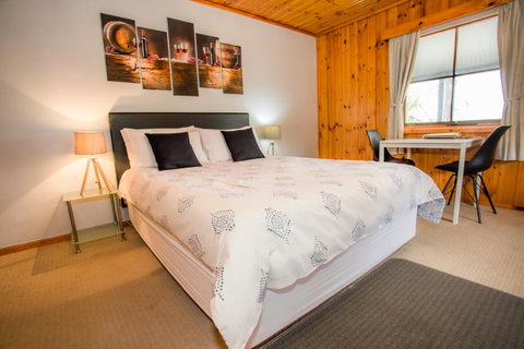 Seppelts View Cabins - Accommodation Port Hedland 13