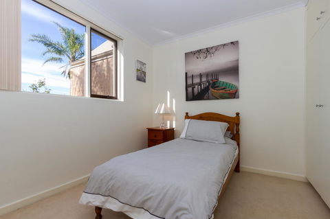 Adelaide Style Accommodation-Close To City-North Adelaide-3 Bdrm- FREE Parking - Accommodation Port Hedland 19