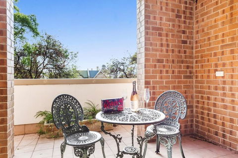 Adelaide Style Accommodation-Close To City-North Adelaide-3 Bdrm- FREE Parking - Accommodation Port Hedland 16