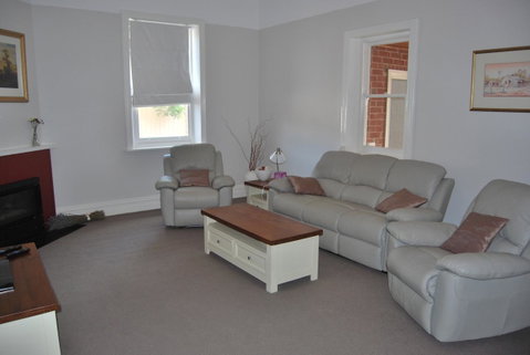 Jacaranda Cottage - Accommodation Port Hedland 6