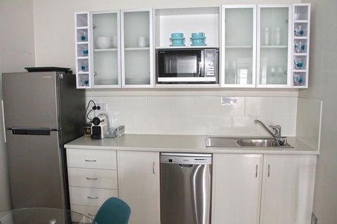 Smugglers Inn Studio Apartments - Accommodation Port Hedland 8