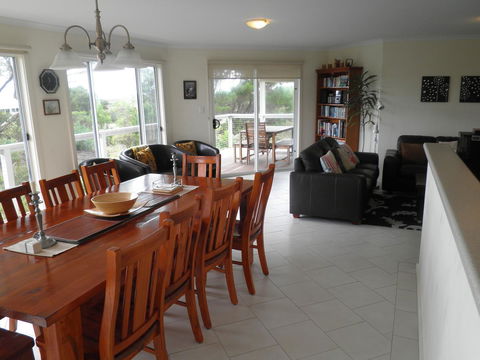 The Haven - Island Beach - Accommodation Port Hedland 15