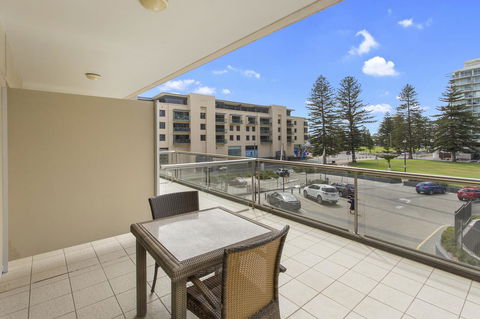 Pier Luxury Apartments - Accommodation Port Hedland 10