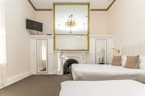 Seawall Apartments - Accommodation Port Hedland 5