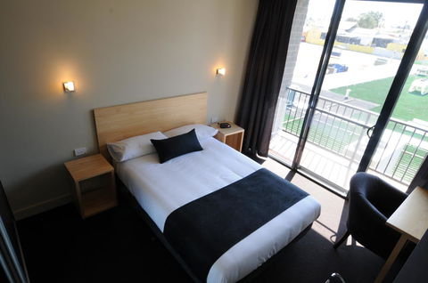 Mansfield Park Hotel - Accommodation Port Hedland 12