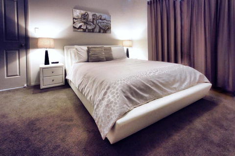 Casavino Luxury Villa - Accommodation Port Hedland 5